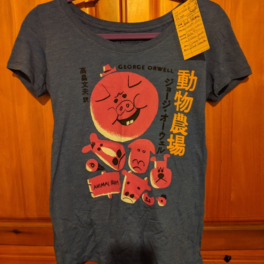 George Orwell Animal Farm scoop neck t-shirt - Picture 2 of 3